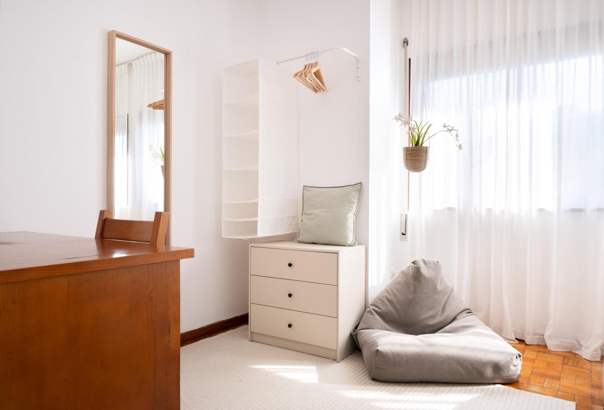 Апартаменти ! Bright 2Br Hammock Flat ! Praca Da Republica Порту Екстер'єр фото